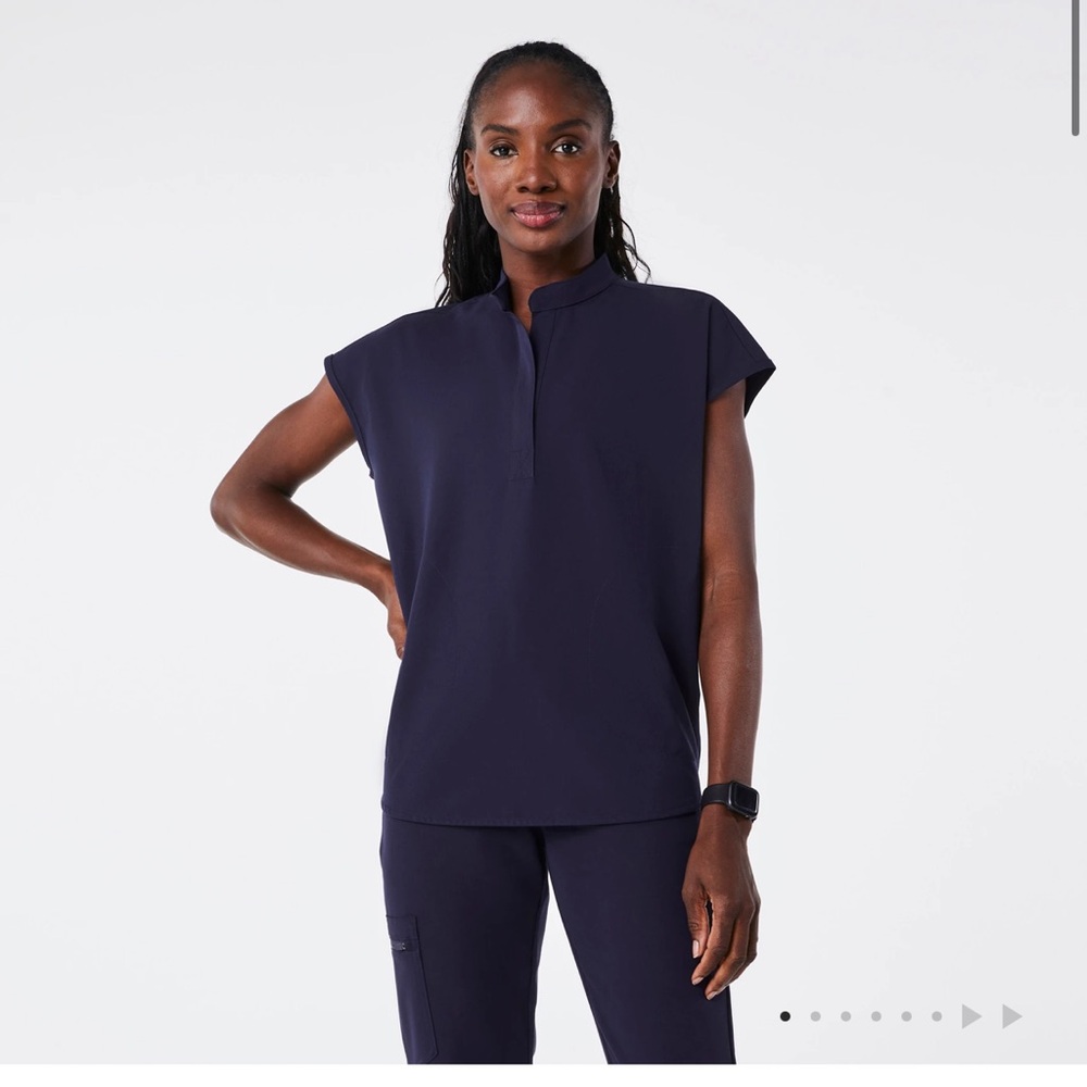 Women's Navy Scrub Figs Top